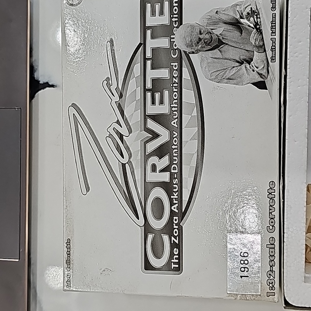 Zora Arkus Corvette 1986 1:32 scale
